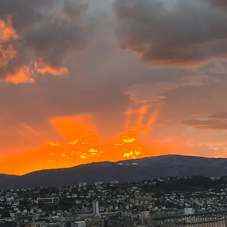 Cozy With A Lovely View Tromsø
