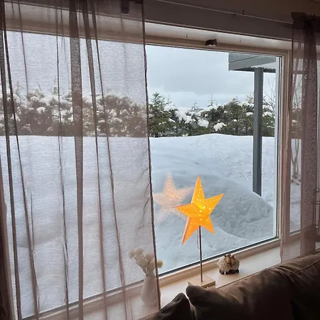 Cozy With A Lovely View Apartamento Tromsø