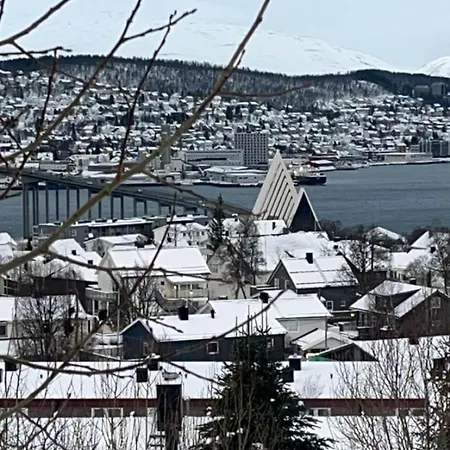 Apartman Cozy With A Lovely View