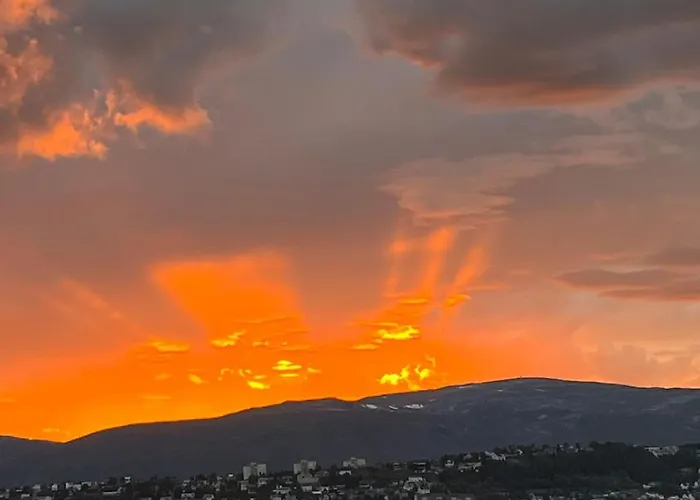 Cozy With A Lovely View טרומסה