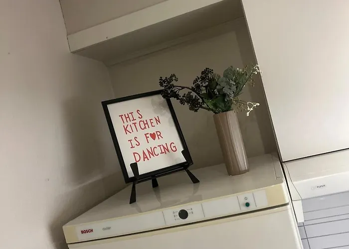 Cozy With A Lovely View דירה טרומסה