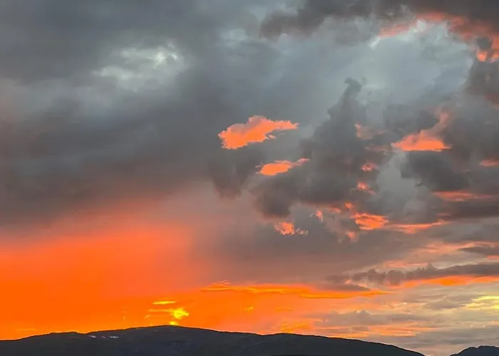 דירה Cozy With A Lovely View טרומסה